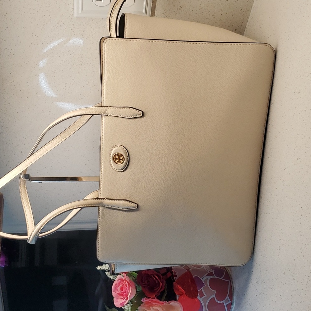TORY BURCH Soft Pebbled Leather shoulder